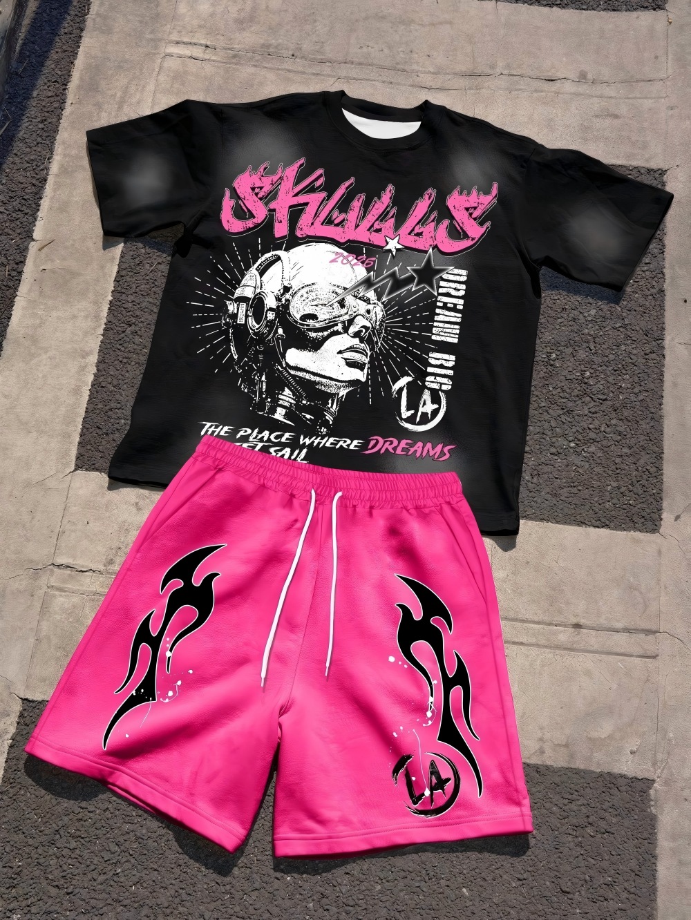 Street Fashion In China - 2026 Summer New Men's Short-Sleeved Shorts