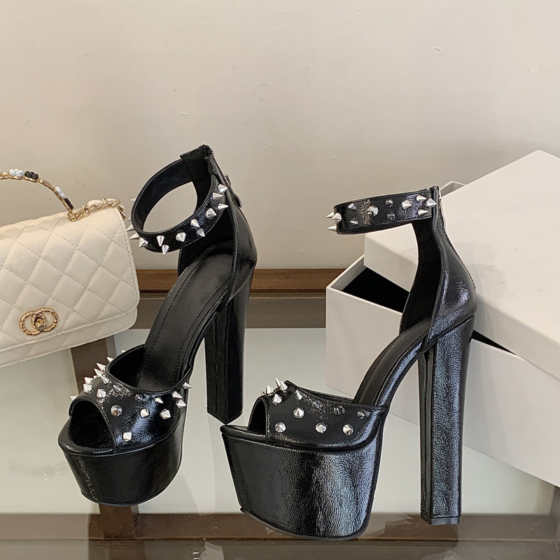Fashion Design Metal Rivet Bac - مراجعة Street Fashion Dress وسعره