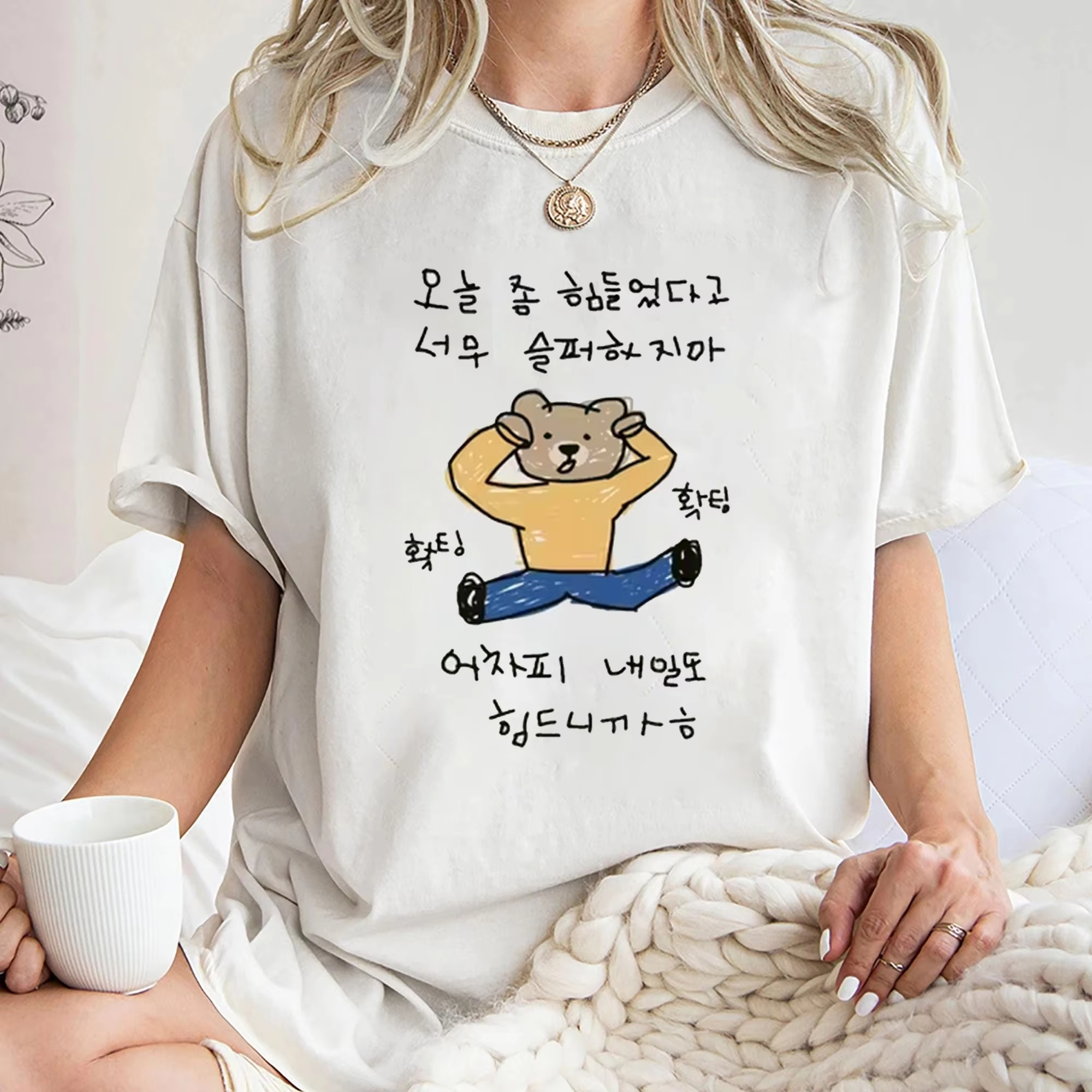 Hand Drawn Graffiti Style T-sh - مراجعة Street Fashion Graffiti وسعره