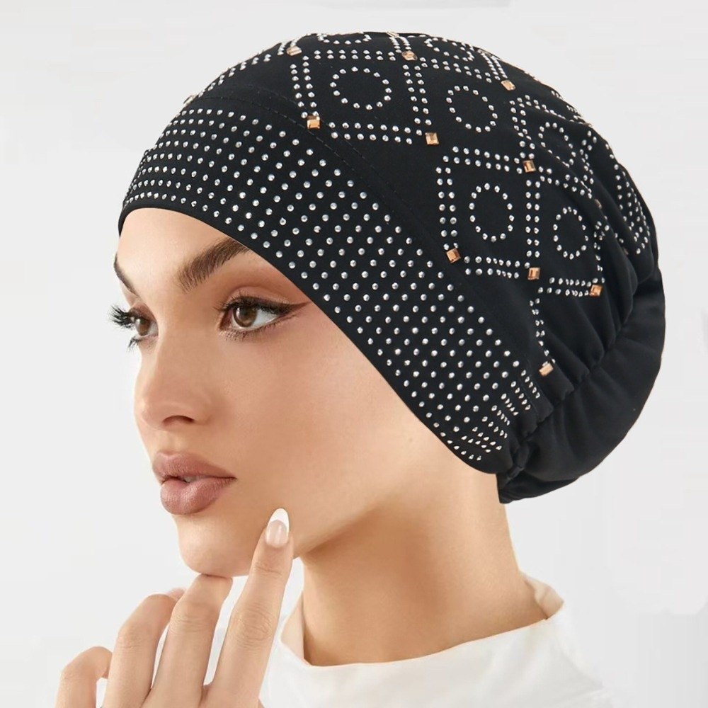 Comfortable Encrusted Diamonds - مراجعة Street Fashion Hijab وسعره