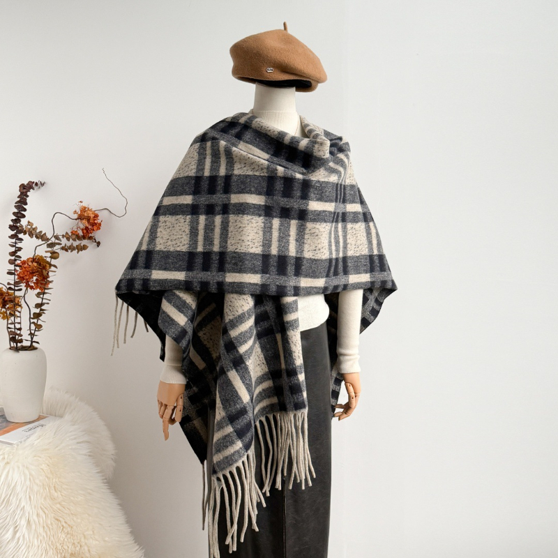 Heavy 750g Scarf Check Poncho  - مراجعة Street Fashion Hijab وسعره
