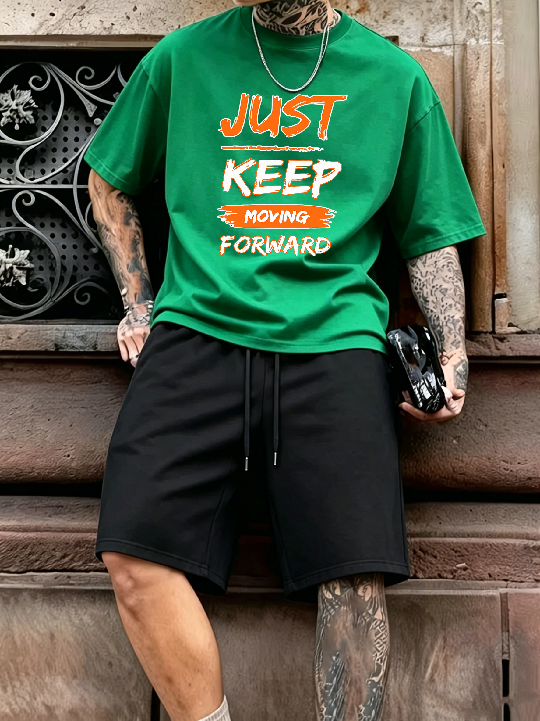 Just Keep Moving Forward Print - مراجعة Street Fashion Elements وسعره
