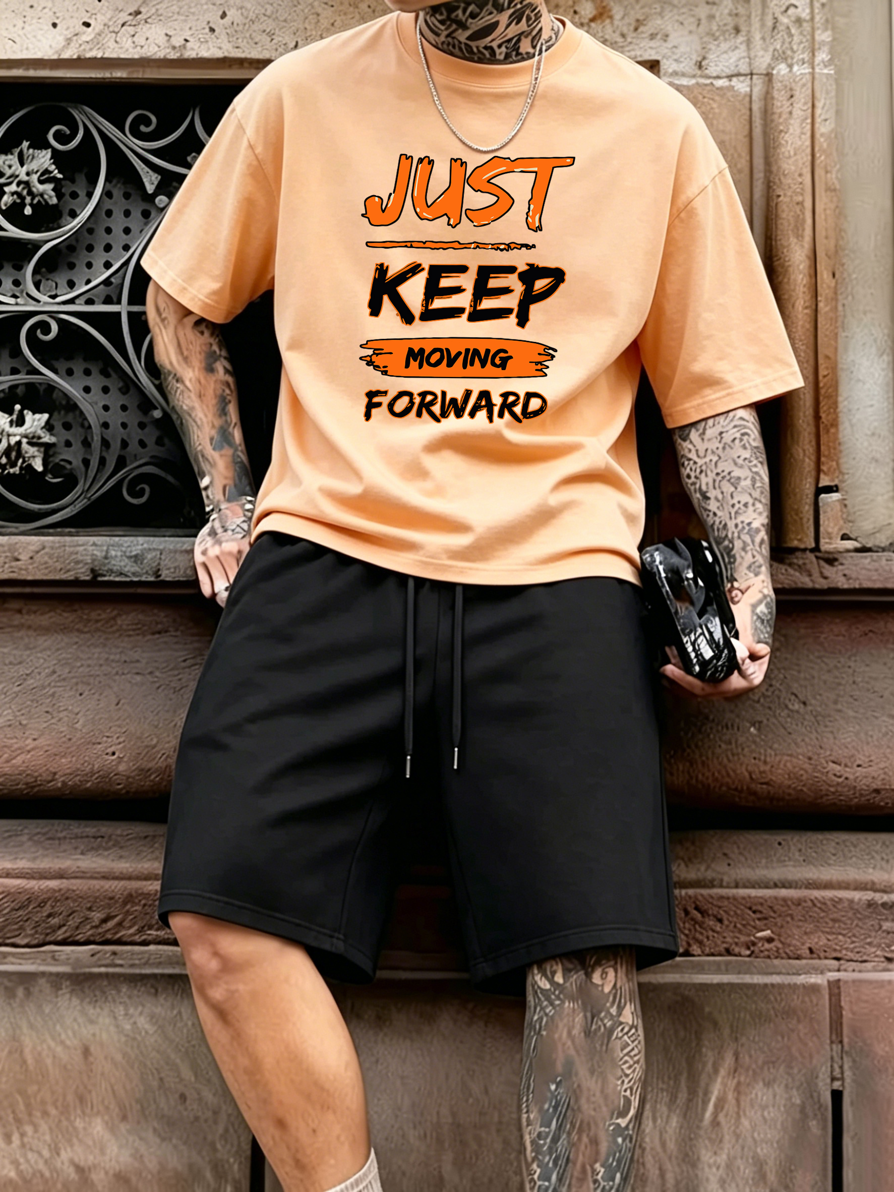Just Keep Moving Forward Print - مراجعة Street Fashion Elements وسعره